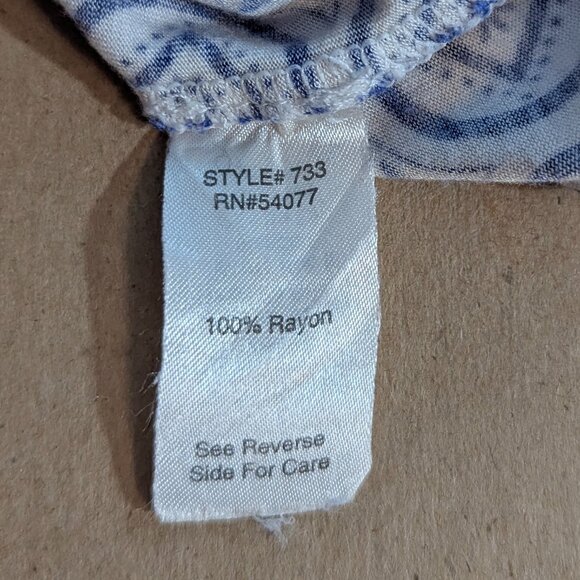 CAbi Size Small Sleeveless Navy and White Crossover Top - Picture 14 of 15